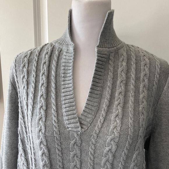 Talbots 1X Gray V-Neck Cable Knit Sweater NWT - Picture 2 of 11